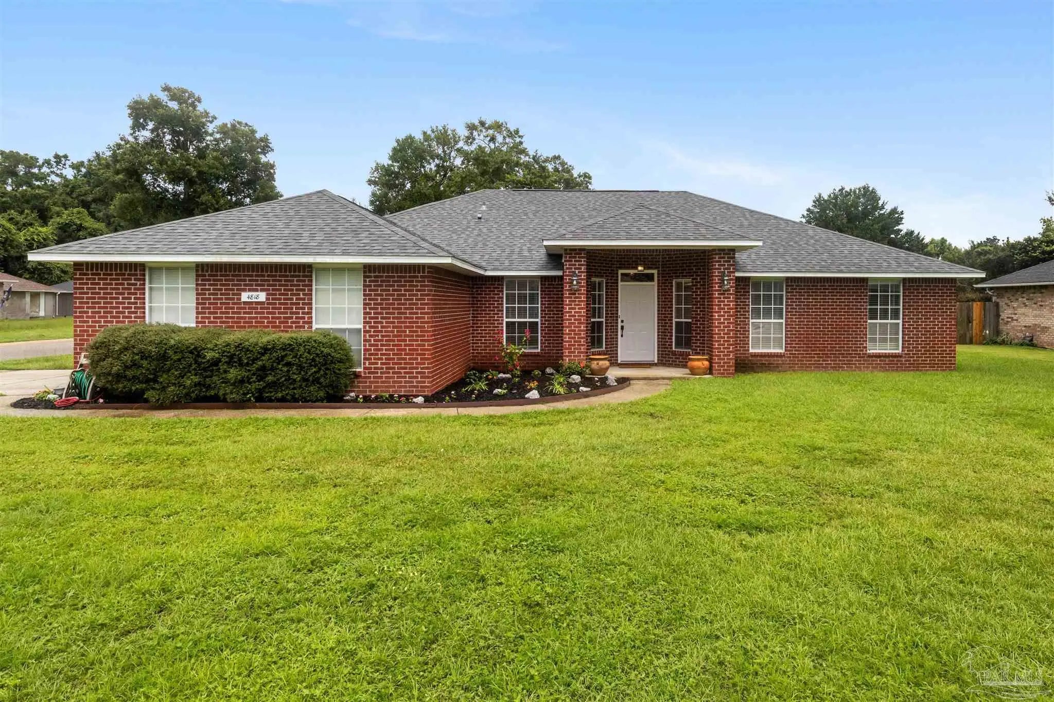 Photo of Listing #666973