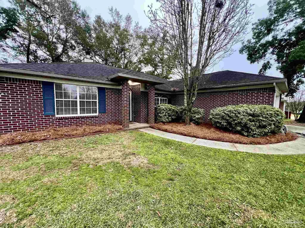 4316 Bayou Ridge Dr, Pace