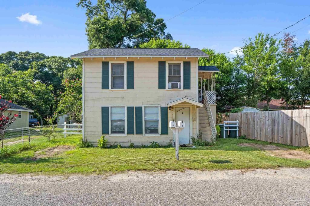 4210 Gaffney St #a/b, Pensacola
