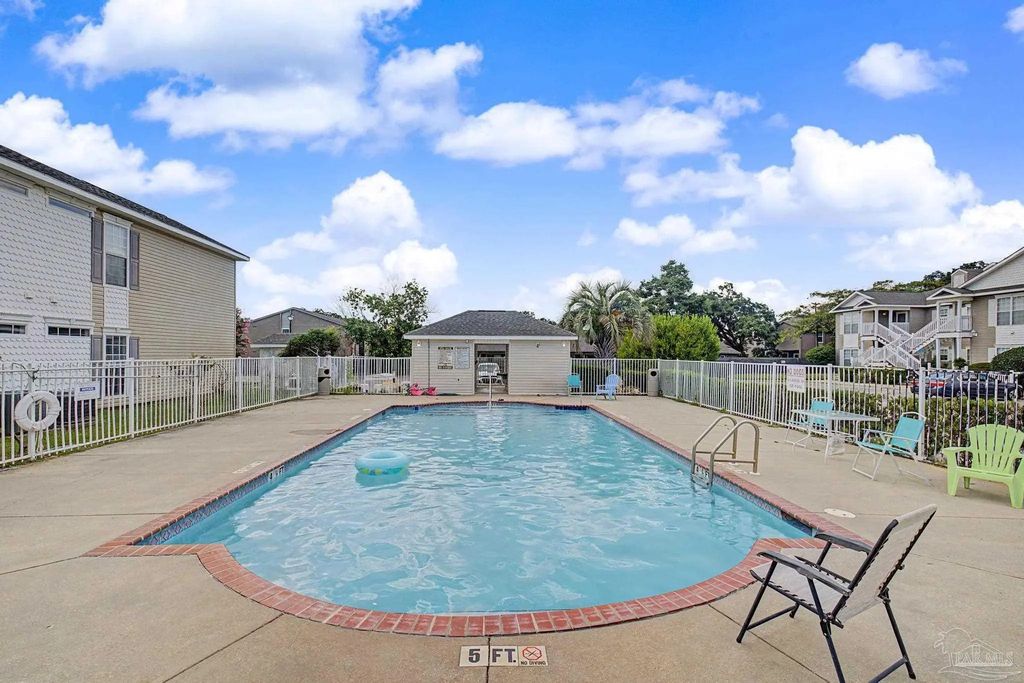 7101 Joy St #k8, Pensacola