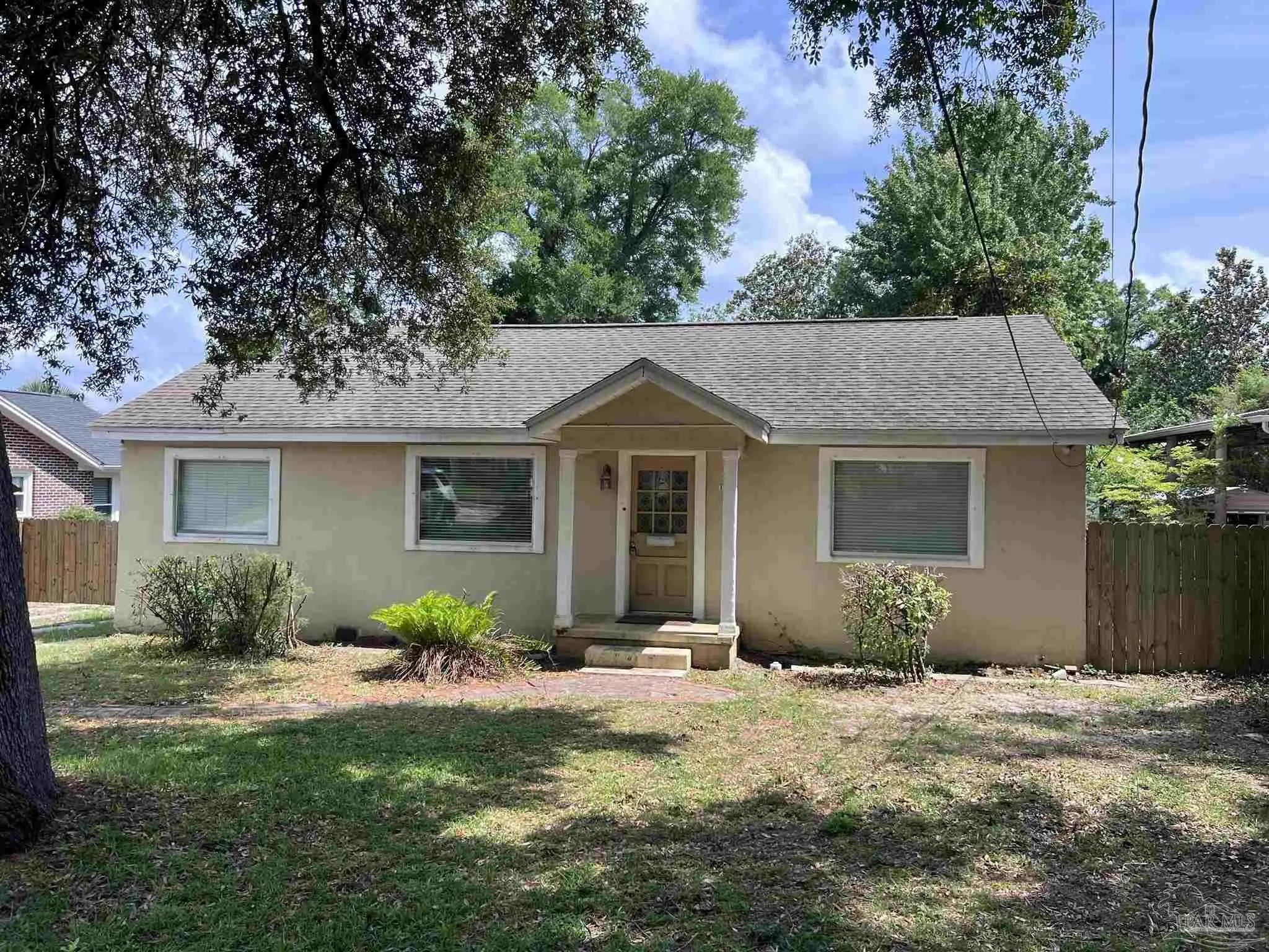 Photo of Listing #674441