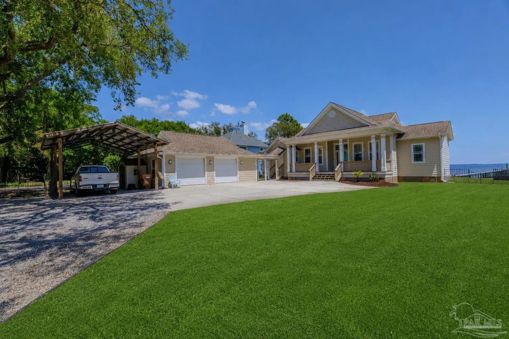 1636 Moonraker Dr, Milton
