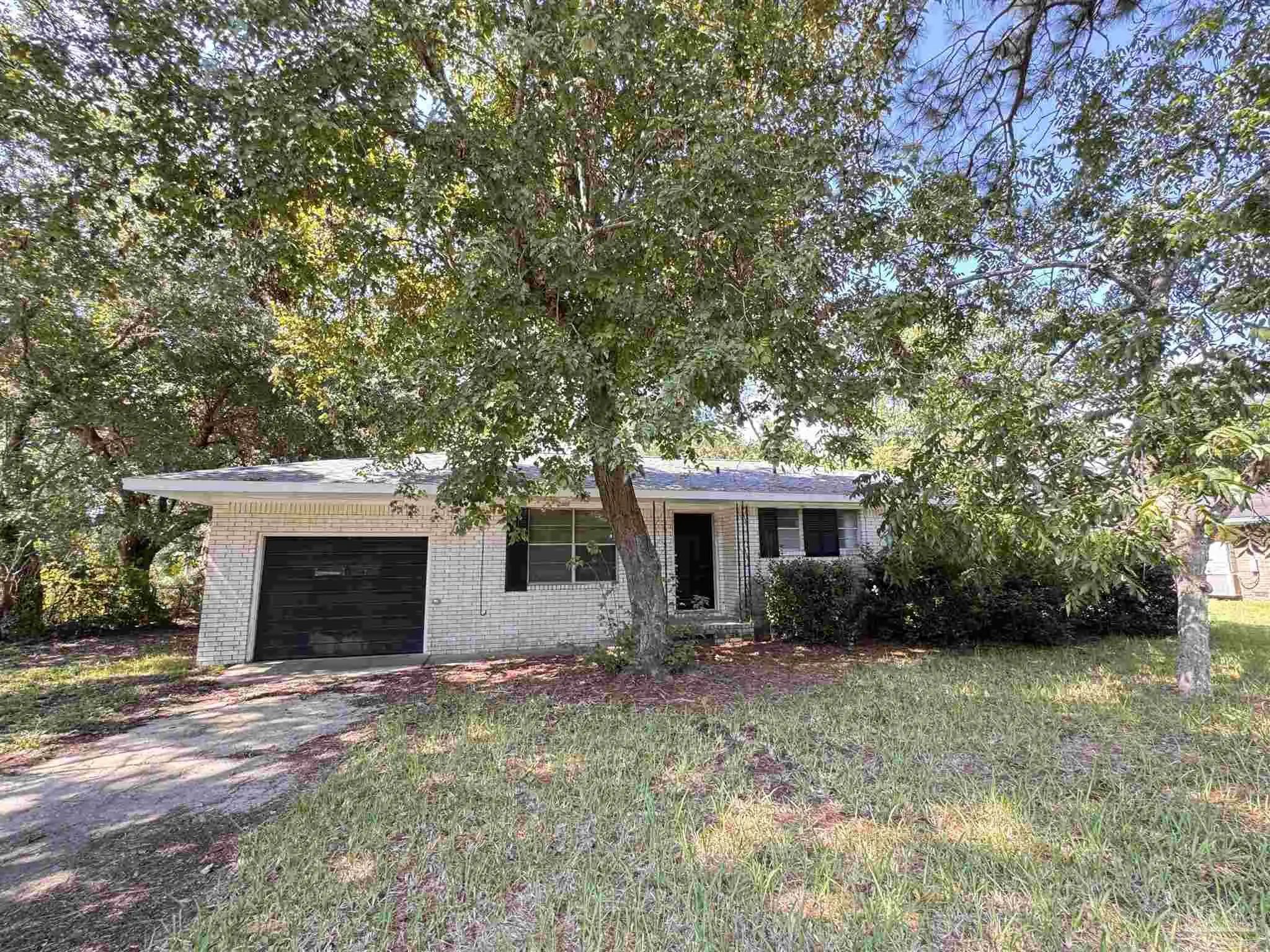 Photo of Listing #689288