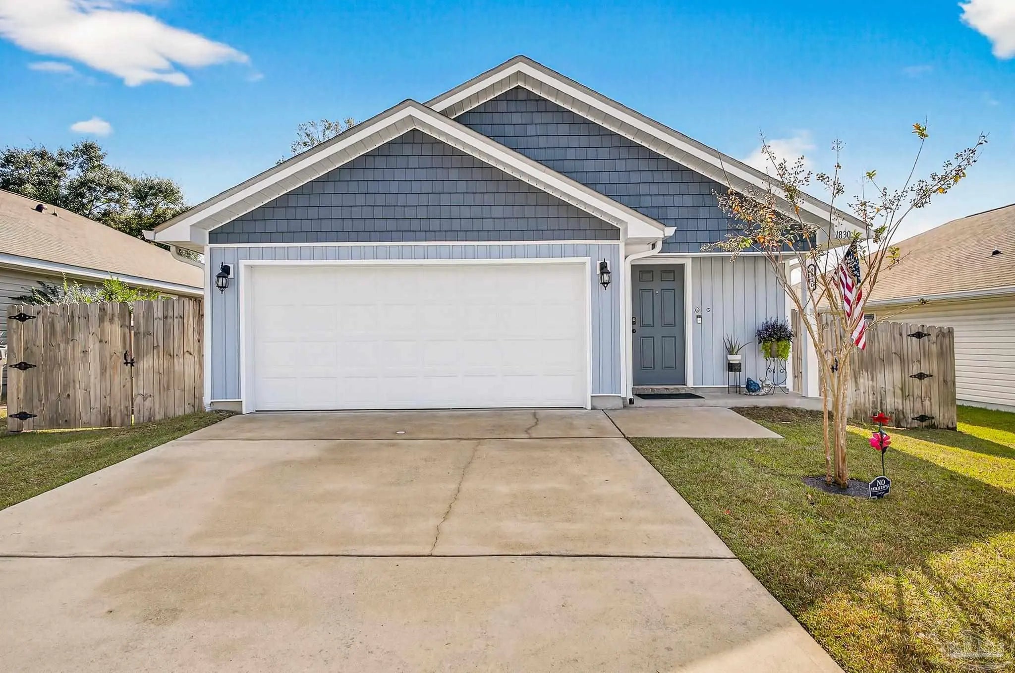 Photo of Listing #674110