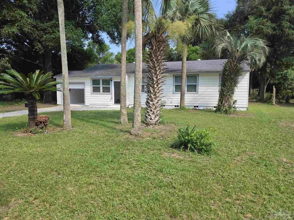 203 Henry St, Pensacola