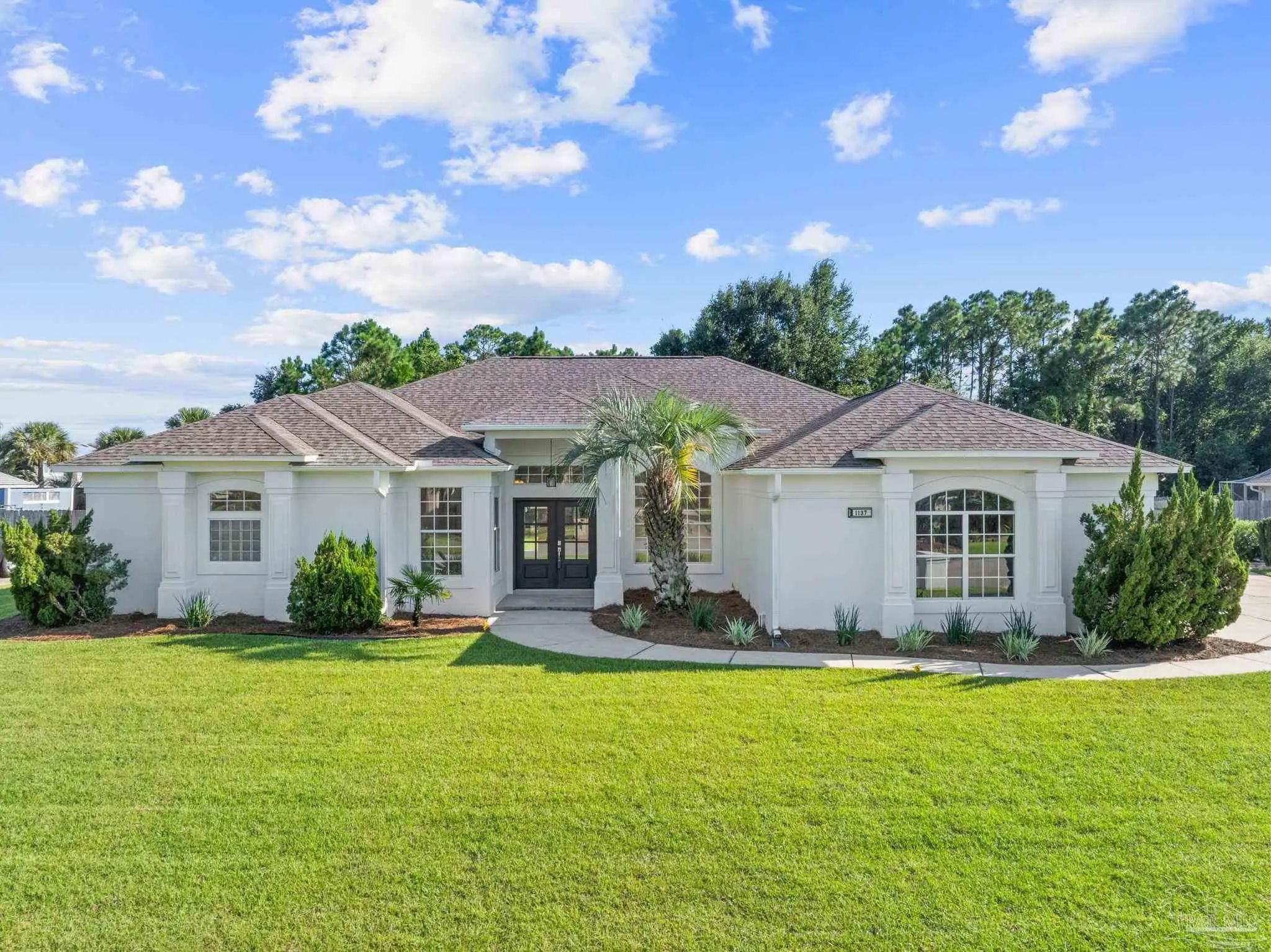 Photo of Listing #689148