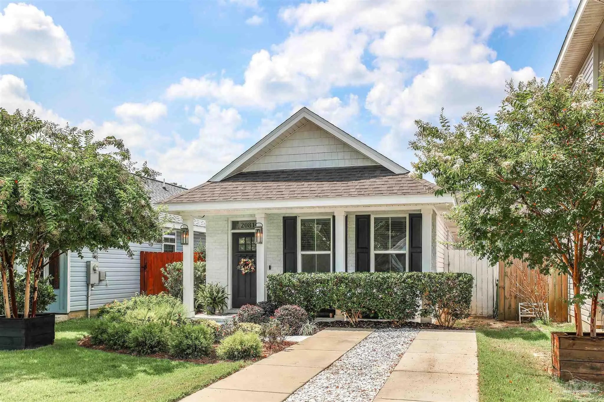 Photo of Listing #668602