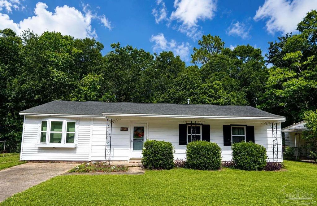 5778 Avondale Rd, Pensacola