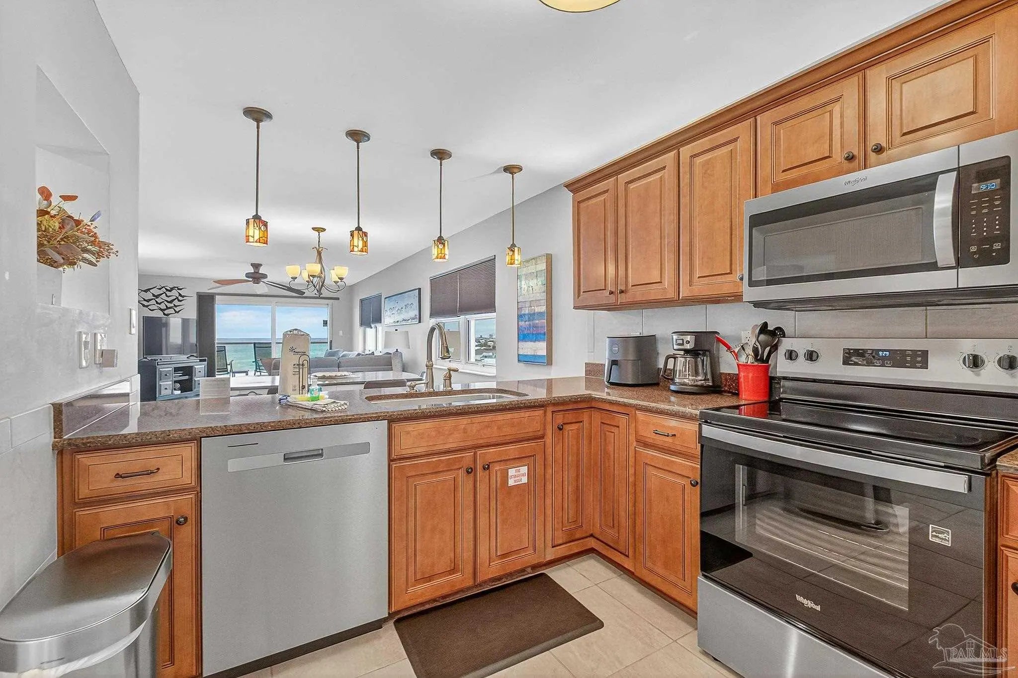 Photo of Listing #673133