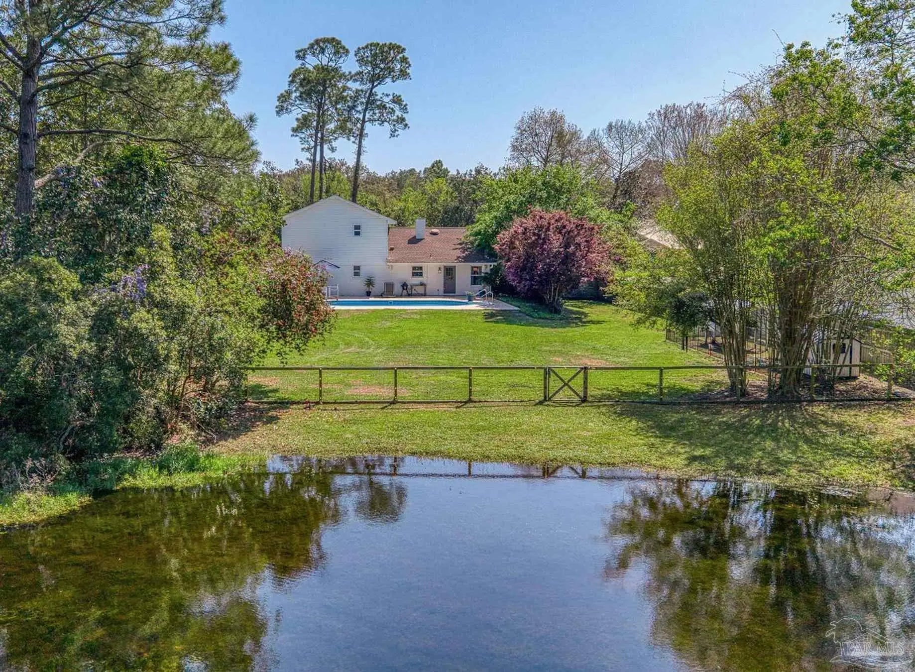 Photo of Listing #680104