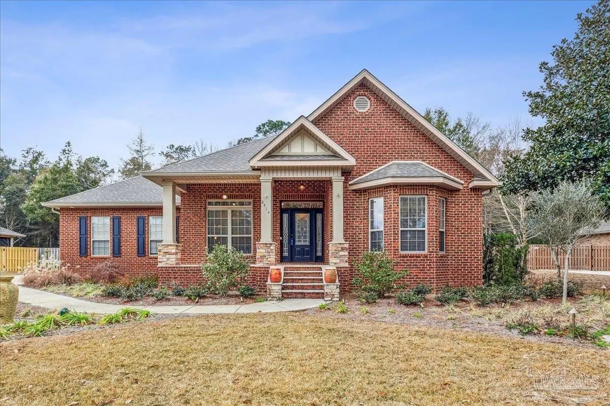 Photo of Listing #657472