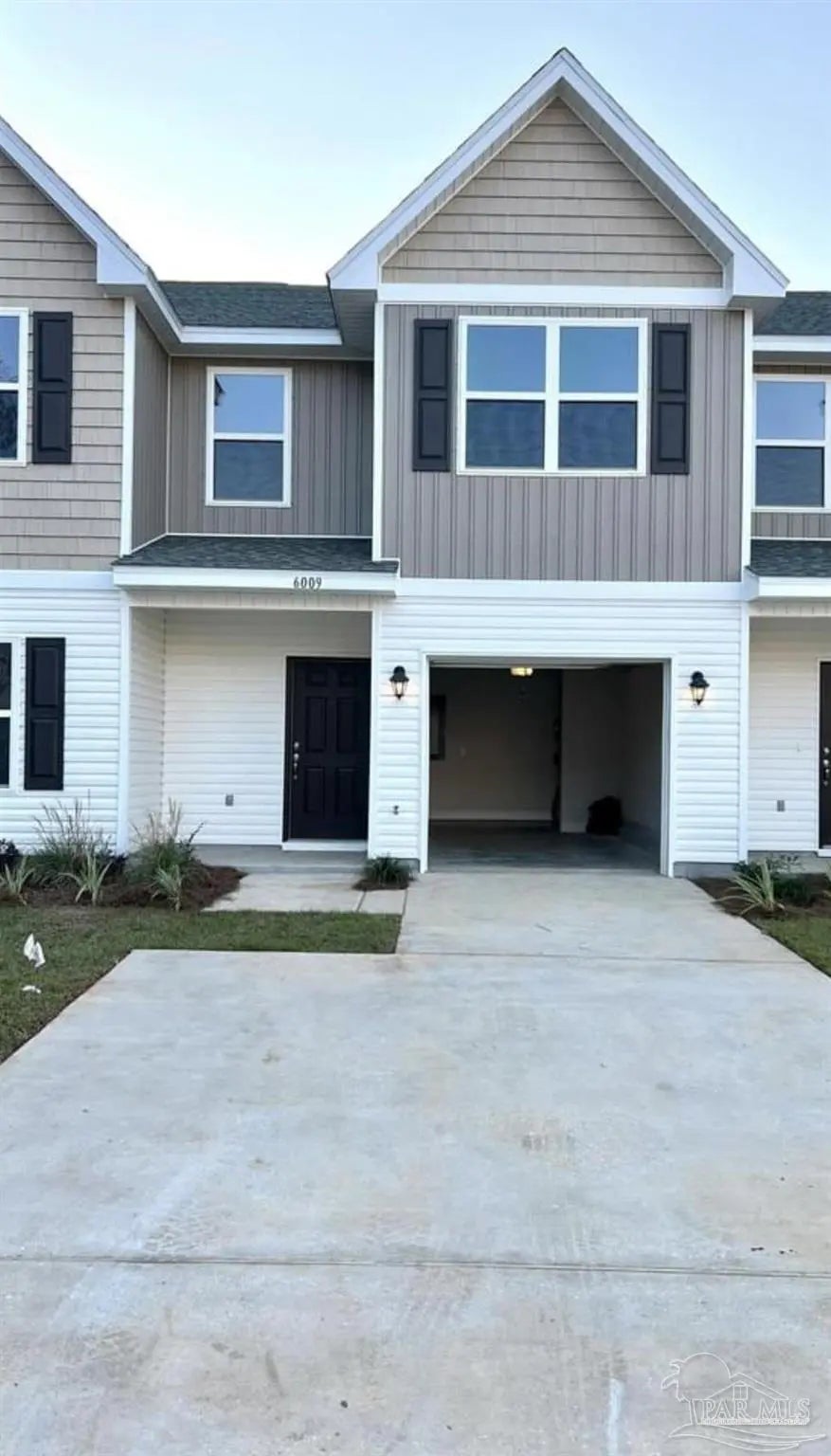 Photo of Listing #646252