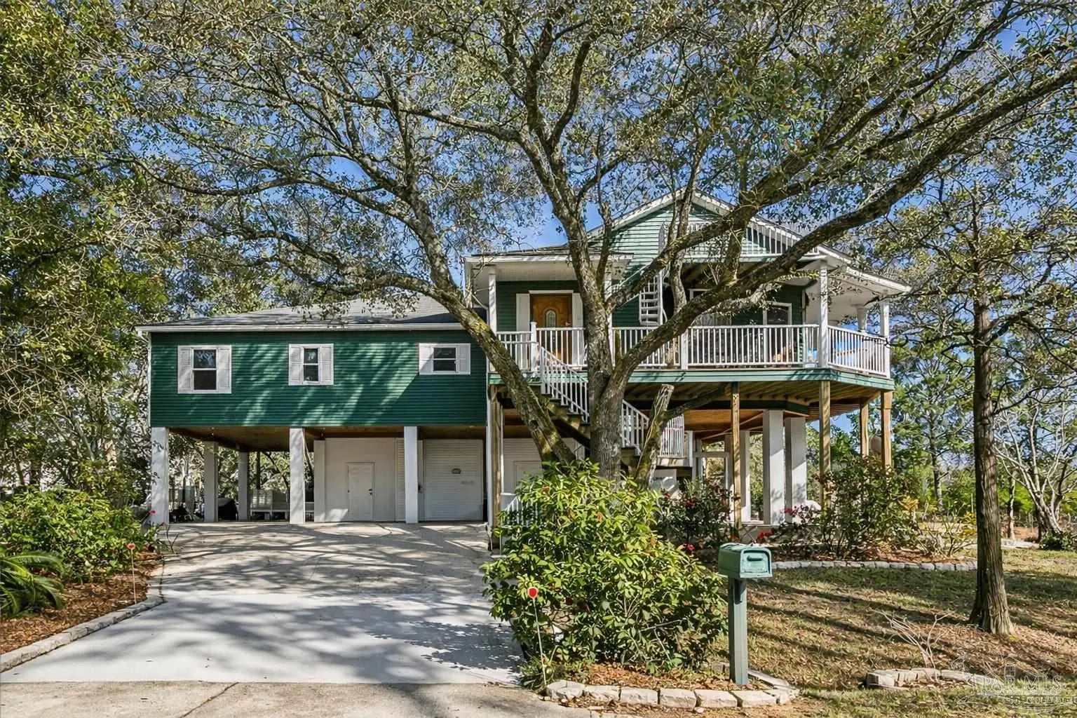 Photo of Listing #678799