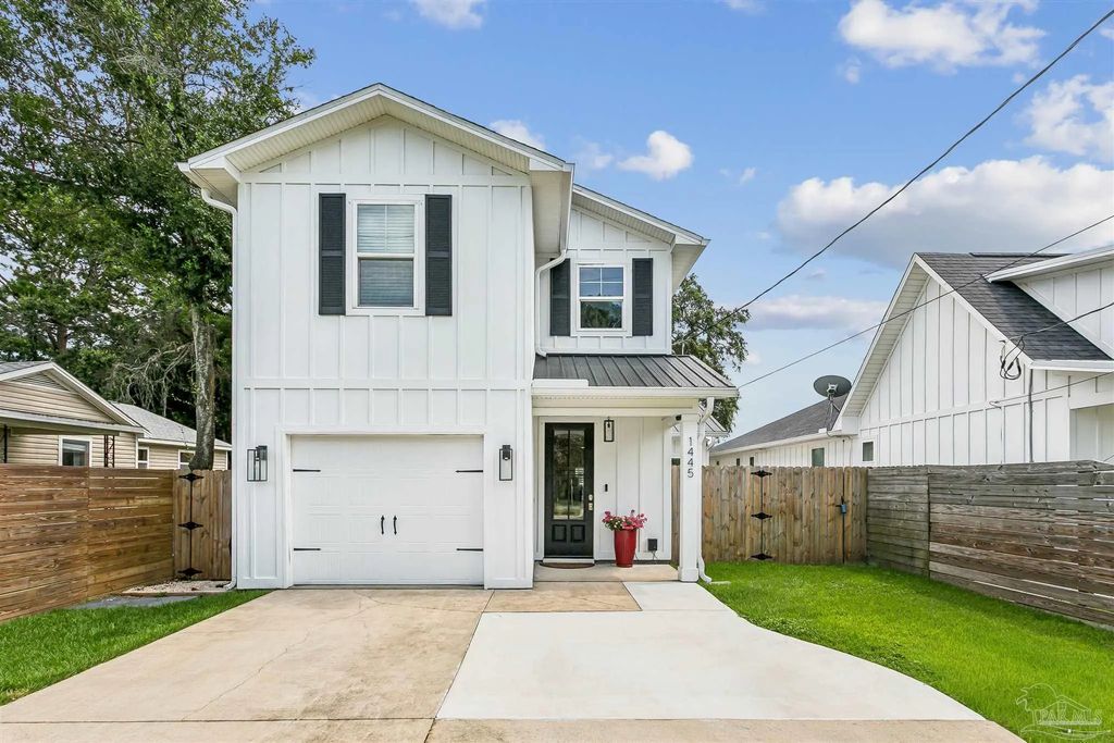 1445 E Cross St, Pensacola