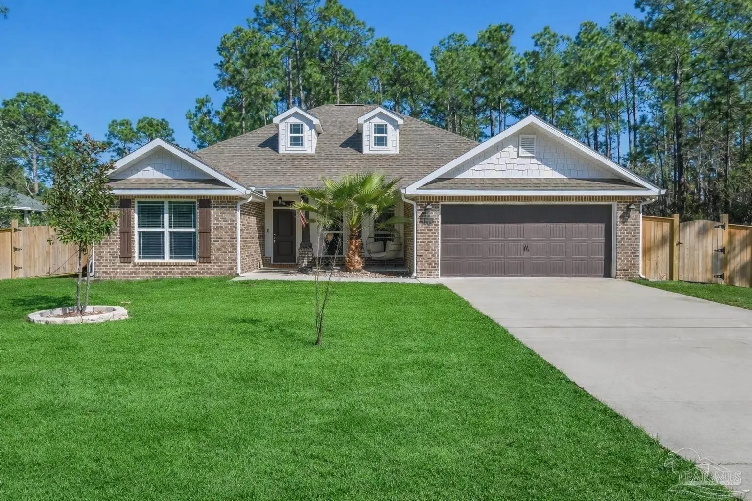 Photo of Listing #680122