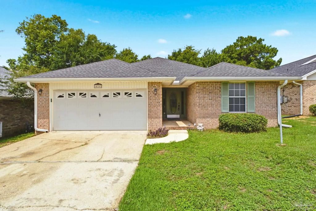 10393 Vintage Dr, Pensacola
