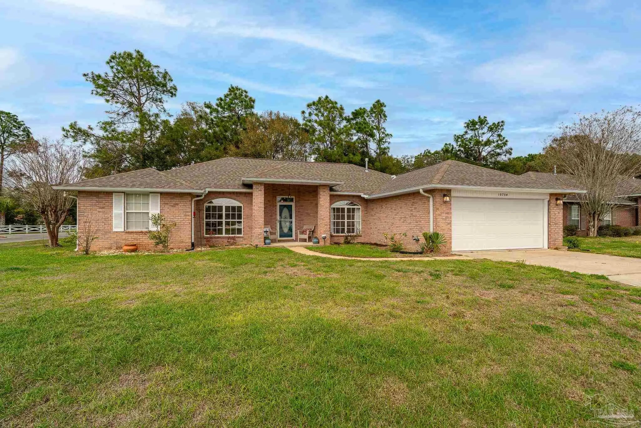 Photo of Listing #676804