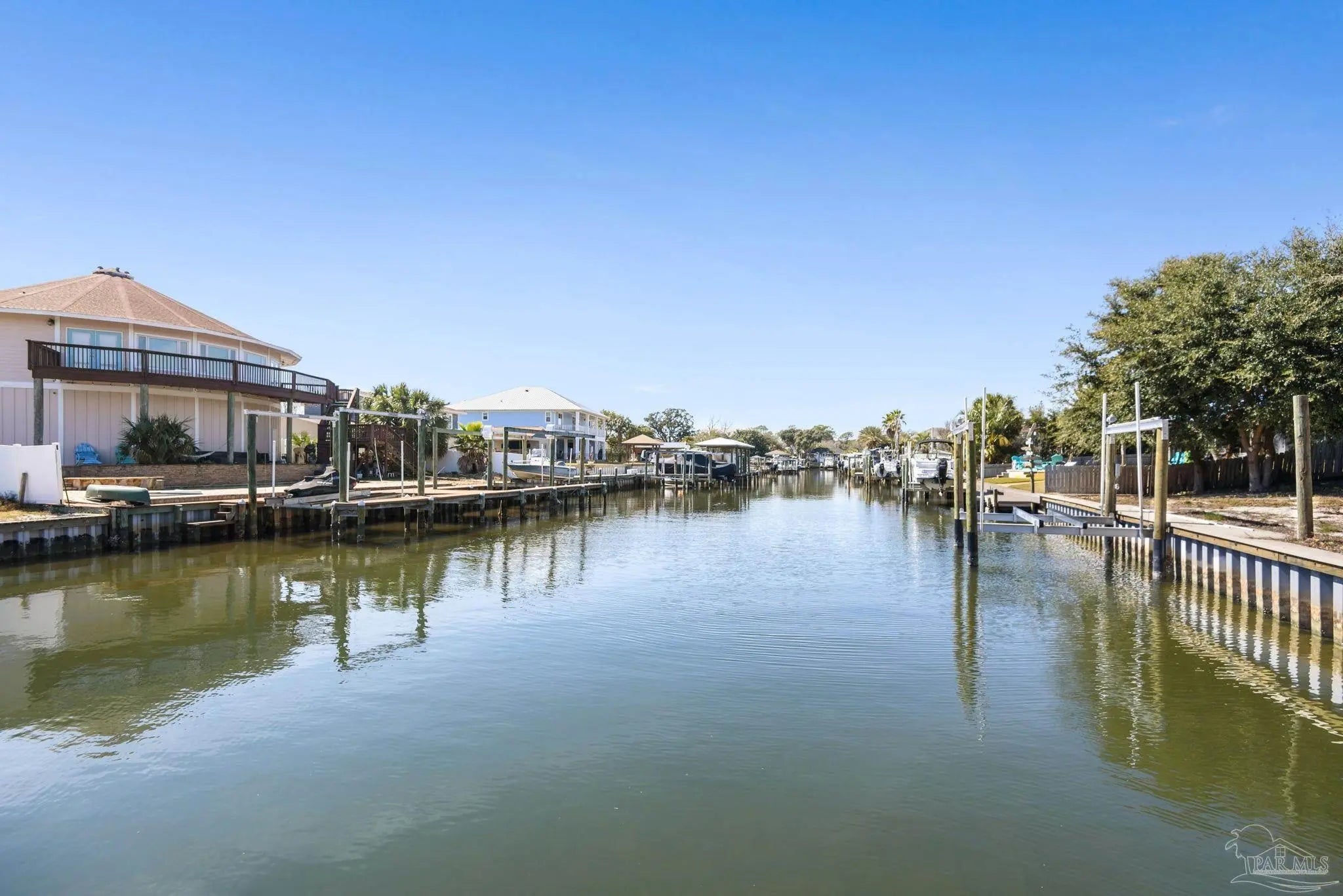 Photo of Listing #678450