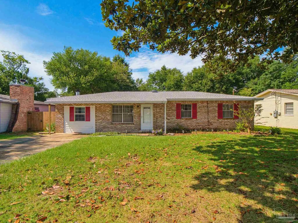 4205 Coldsprings Dr, Pensacola