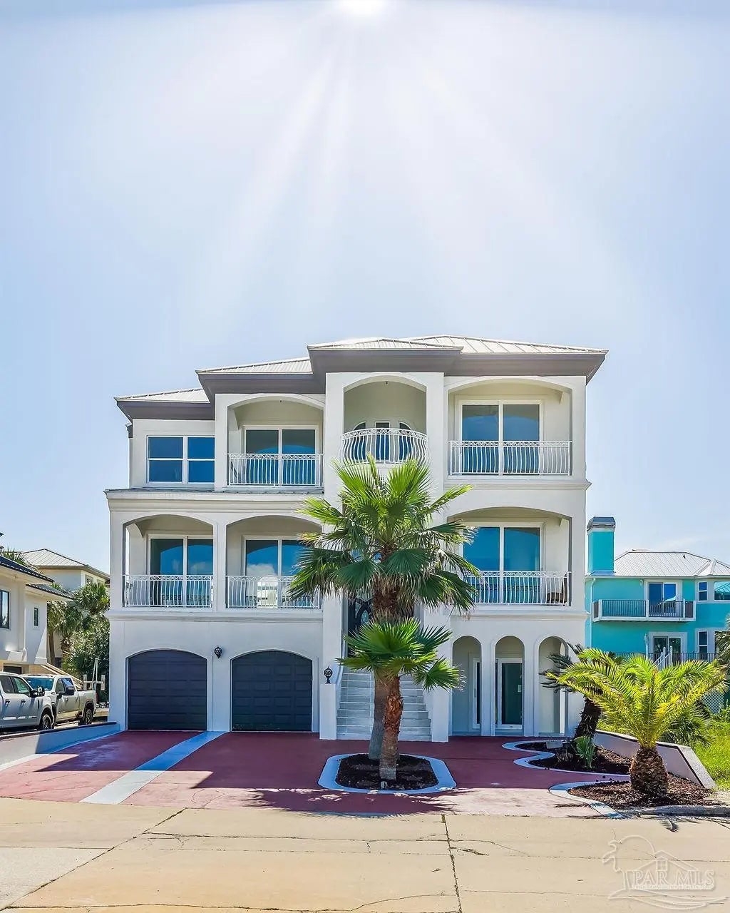 Photo of Listing #667818