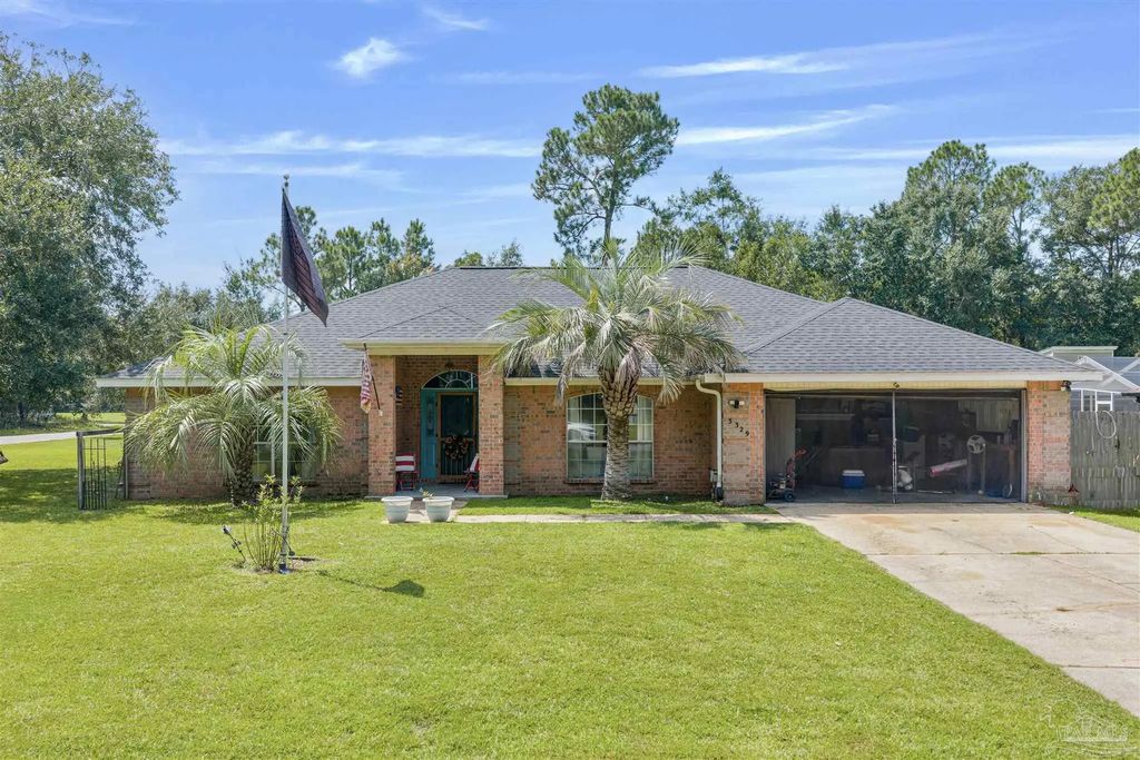3329 Sunset Bayou Dr, Milton