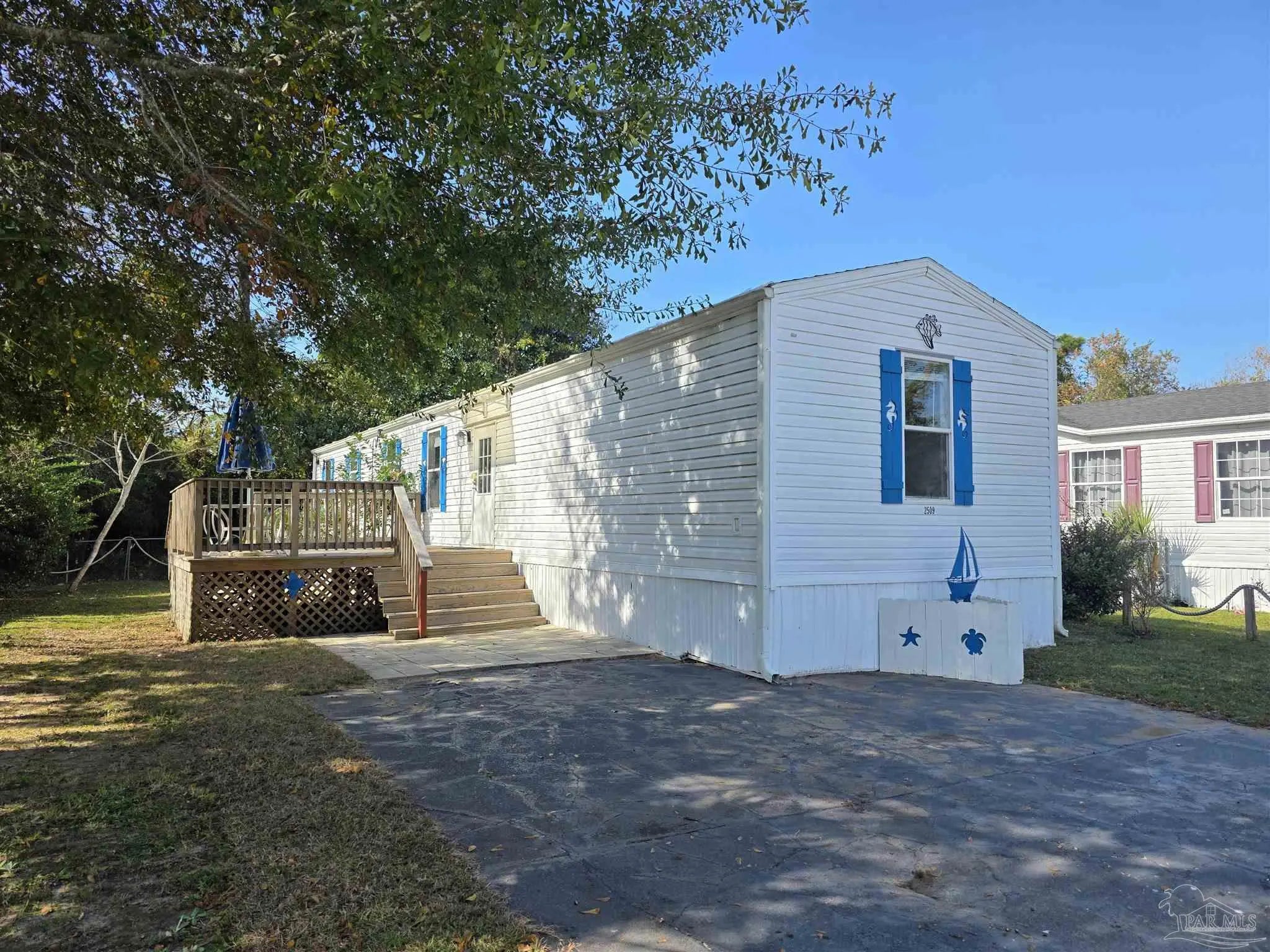 Photo of Listing #674346