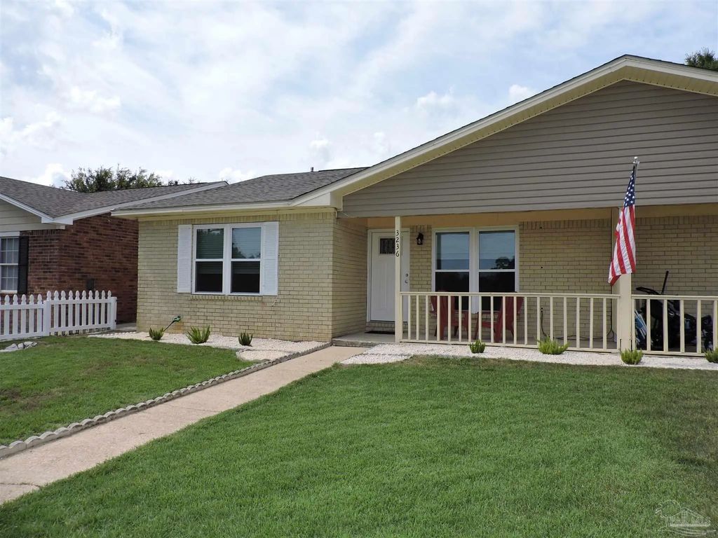 3236 Santa Rosa Dr, Gulf Breeze
