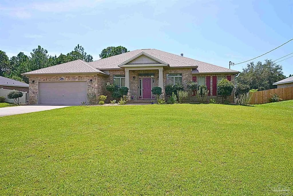 7445 Brevard St, Navarre
