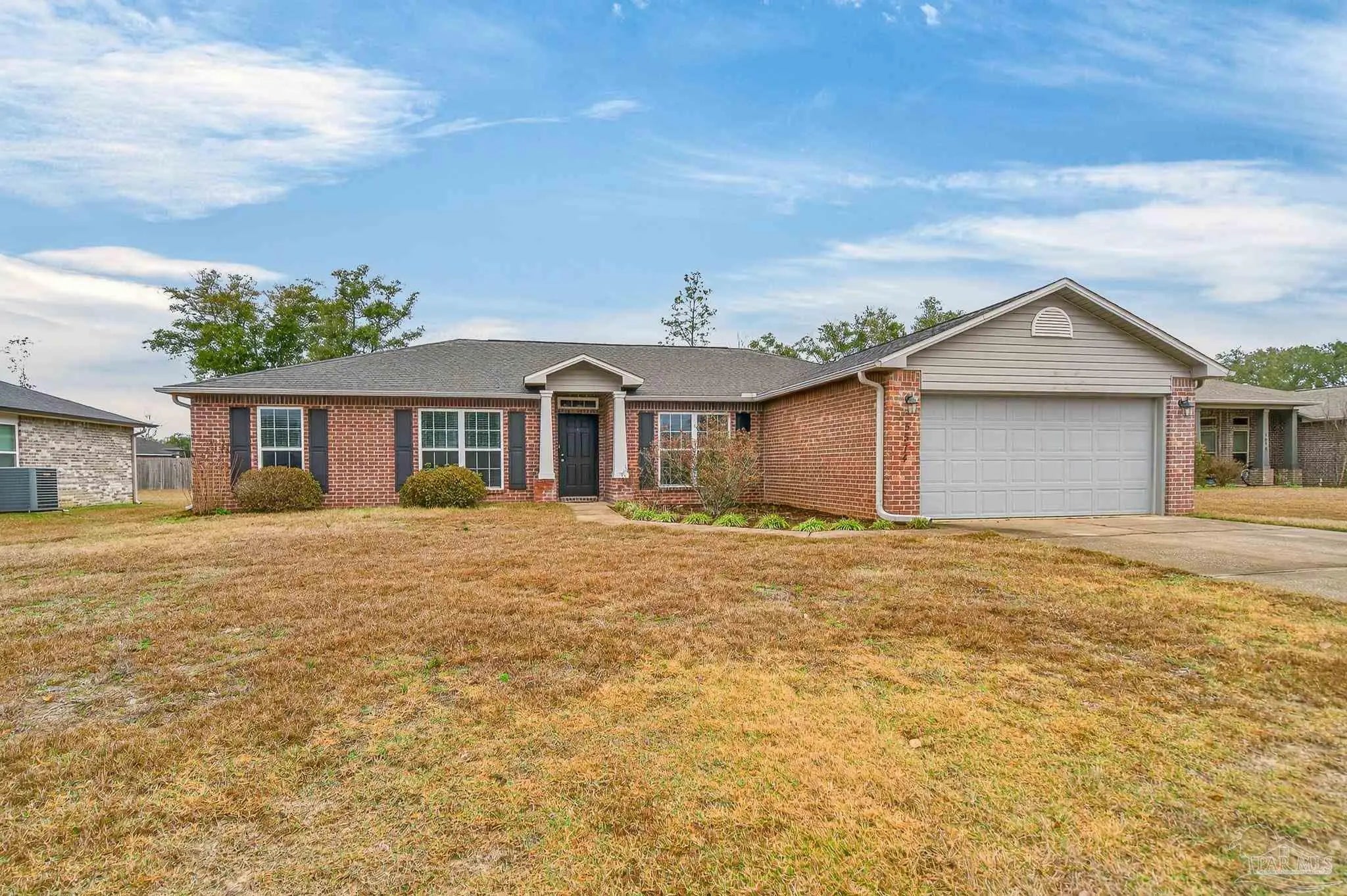 Photo of Listing #678469