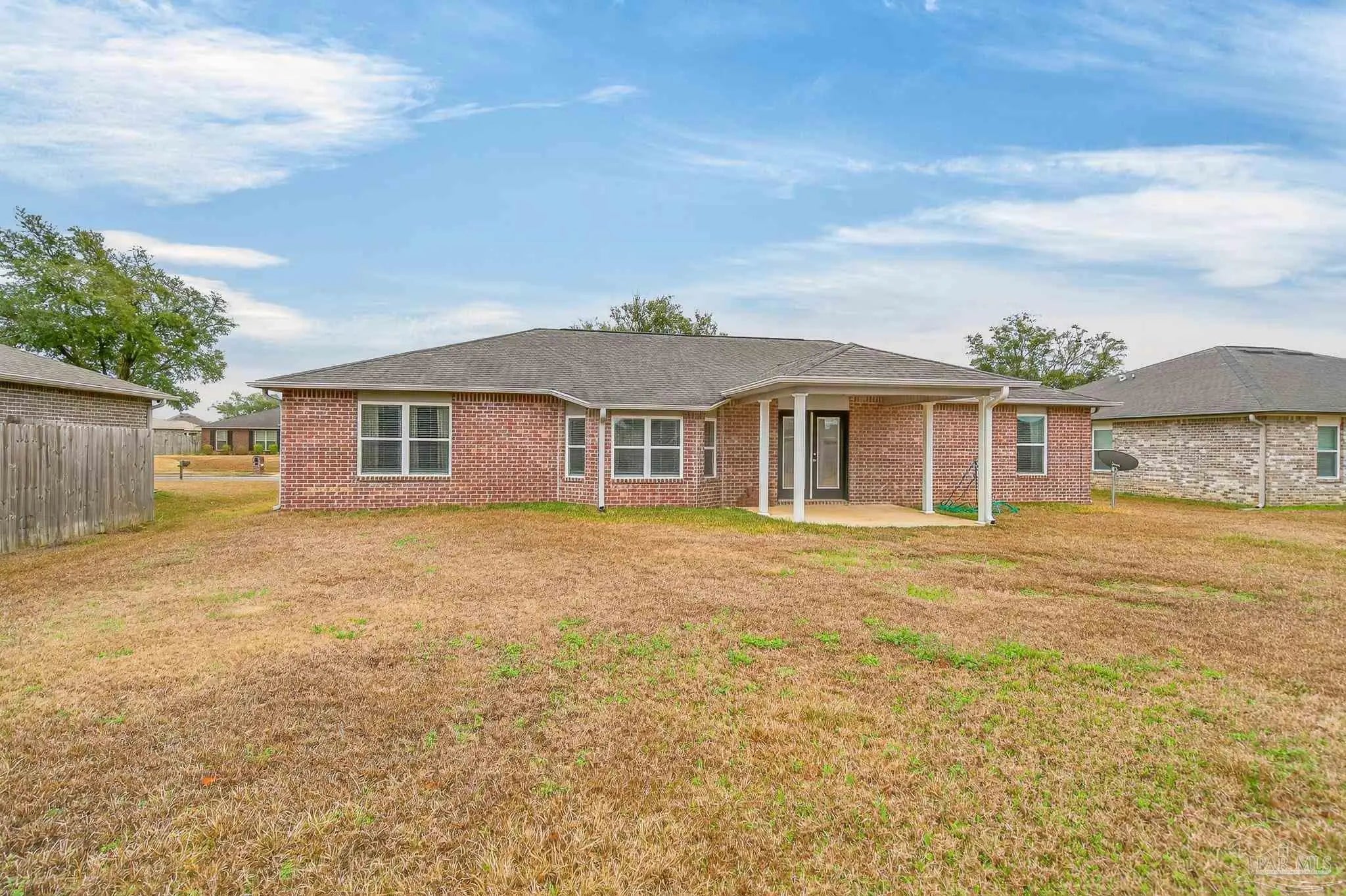 Photo of Listing #678469