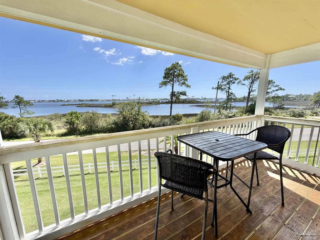 16014 Innerarity Pt Rd, Pensacola