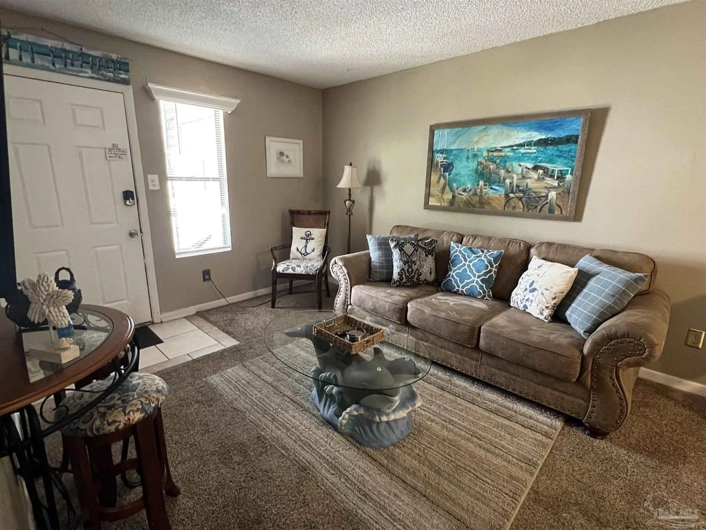 1301 Redwood Ln #h, Gulf Breeze