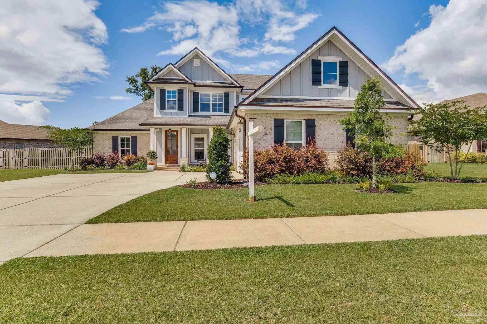 Photo of Listing #664970