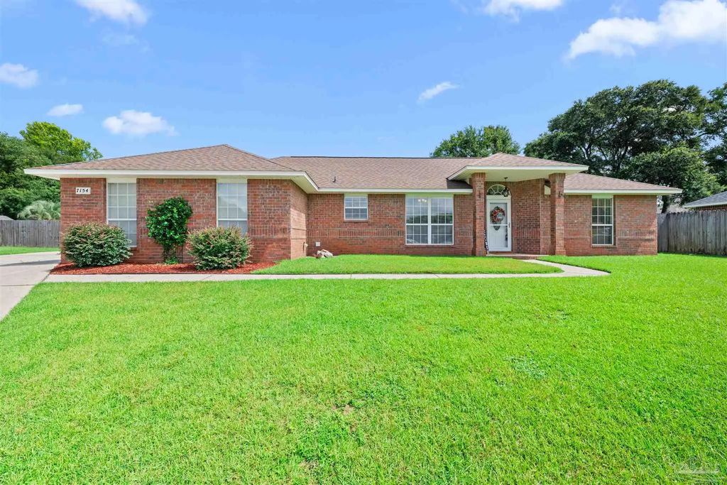 7154 Inniswold Dr, Pensacola