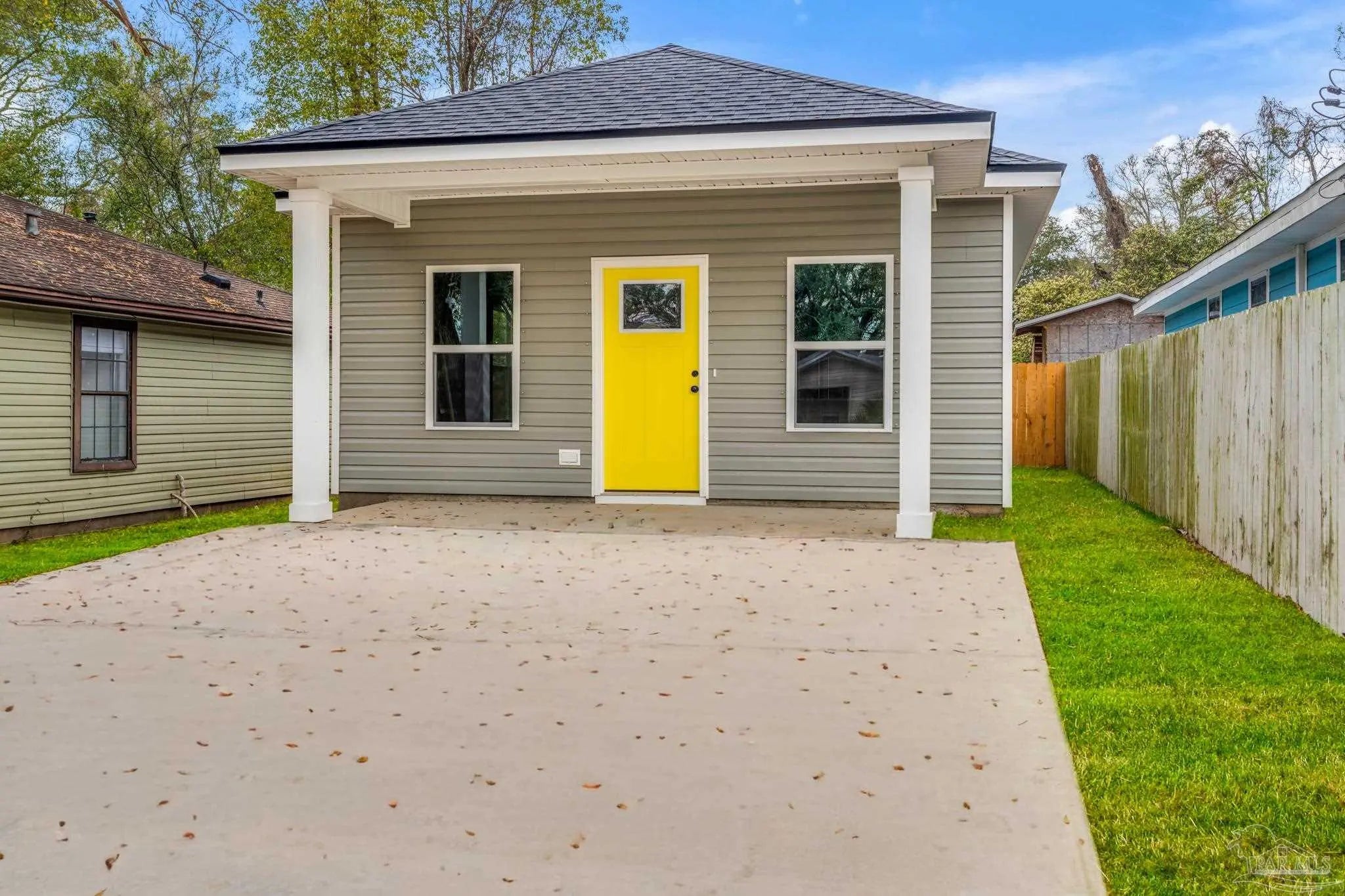 Photo of Listing #673299