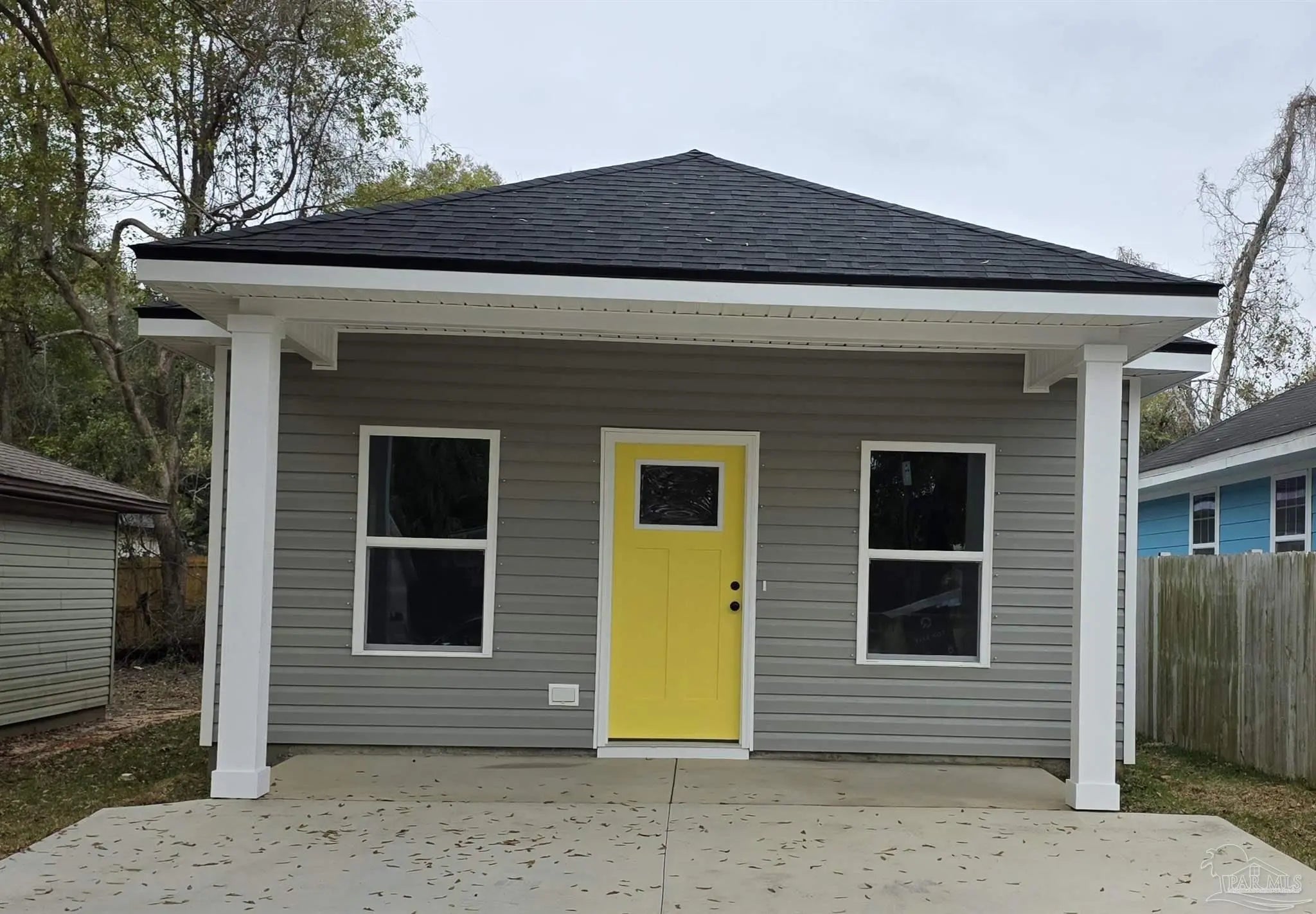 Photo of Listing #673299