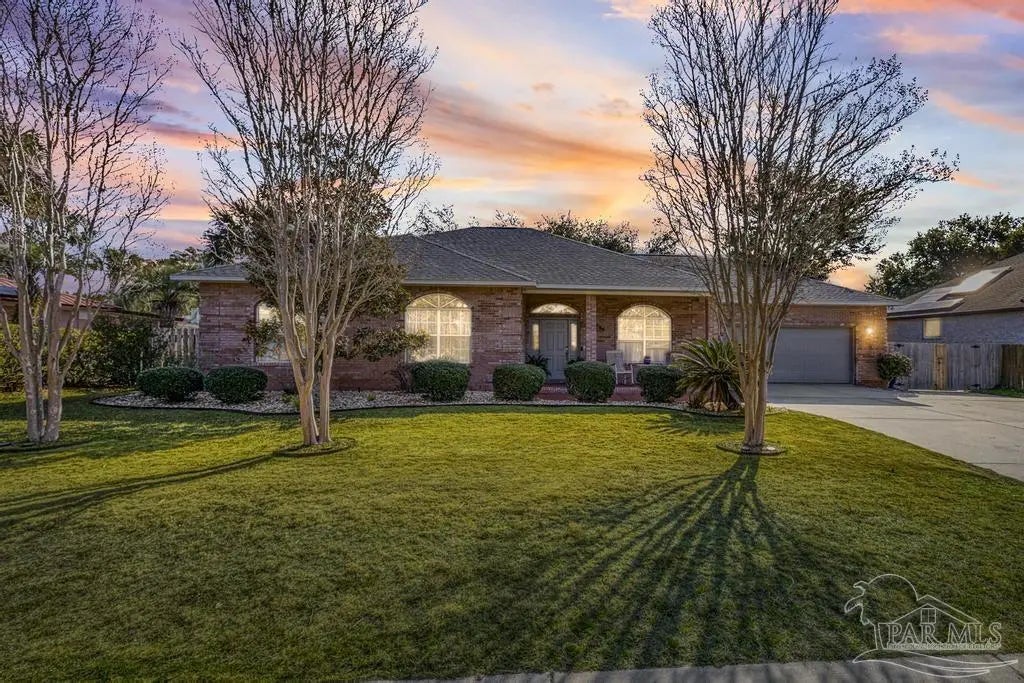 Photo of Listing #677688