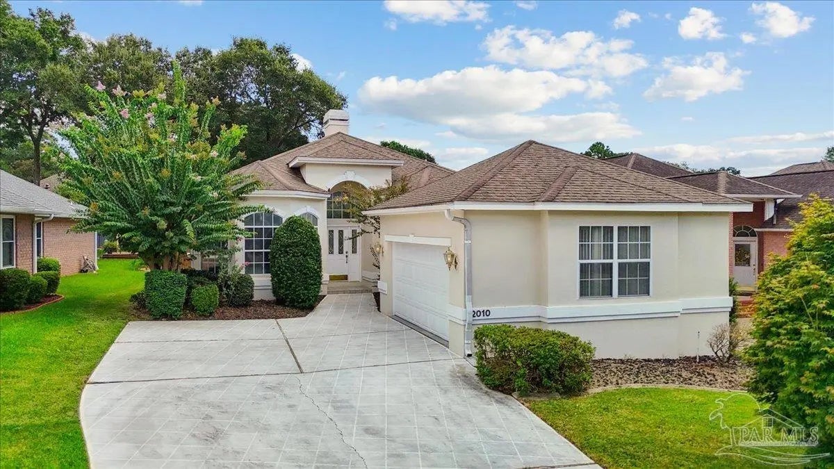 Photo of Listing #670484