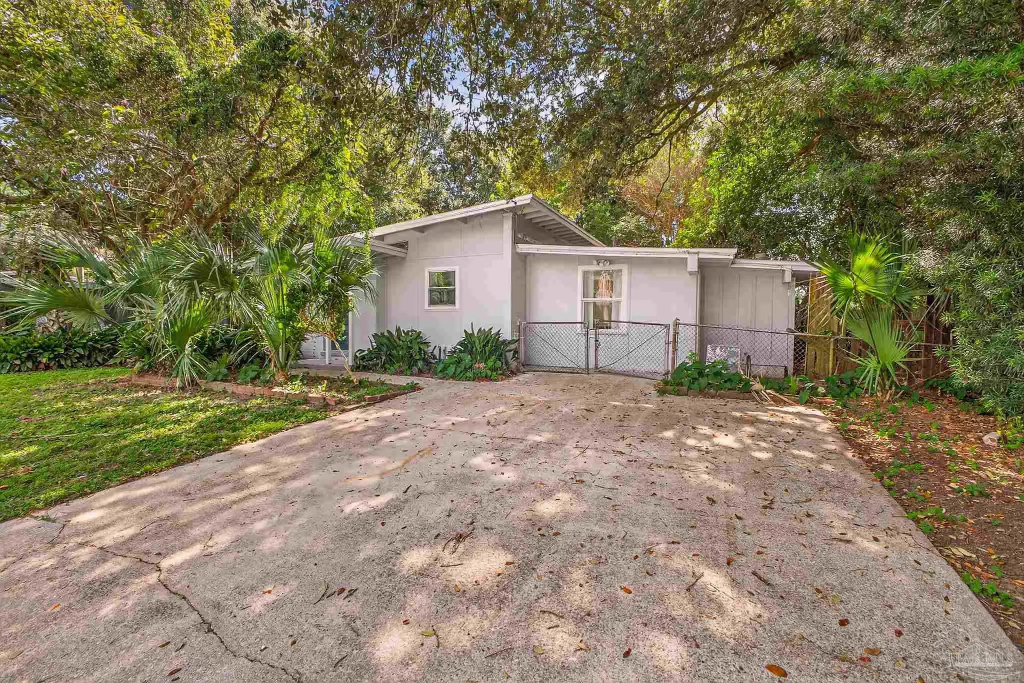 Photo of Listing #672504