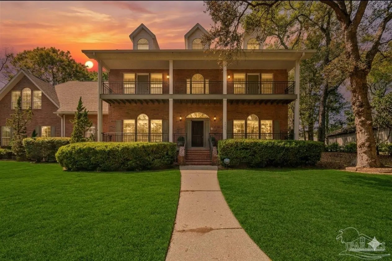 Photo of Listing #680131