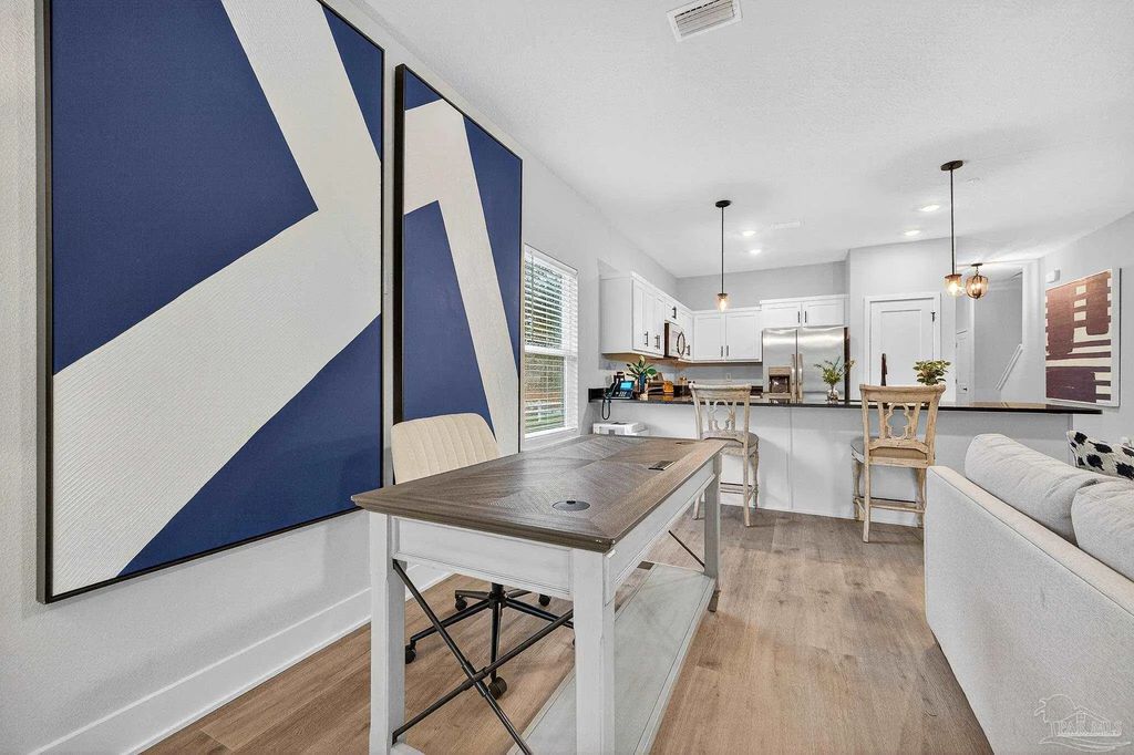 8384 Highland Ridge Dr #16a, Pensacola