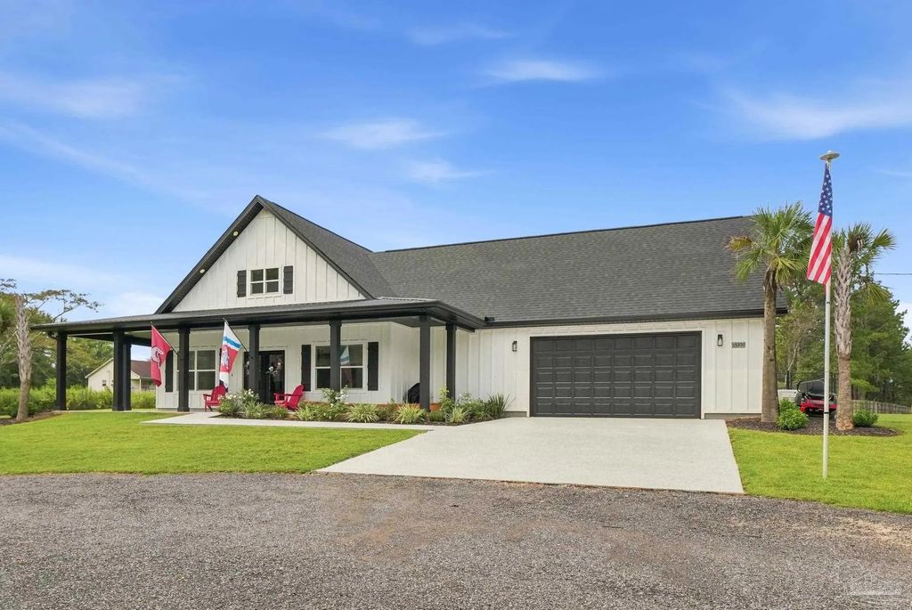 5325 Red Clover Ln, Jay