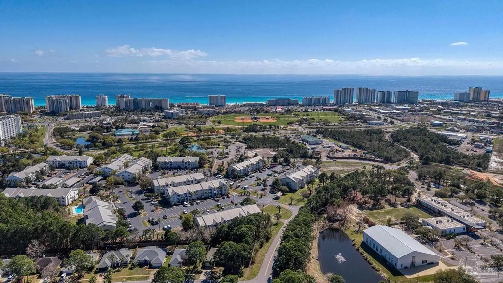 4090 Dancing Cloud Ct #250, Destin
