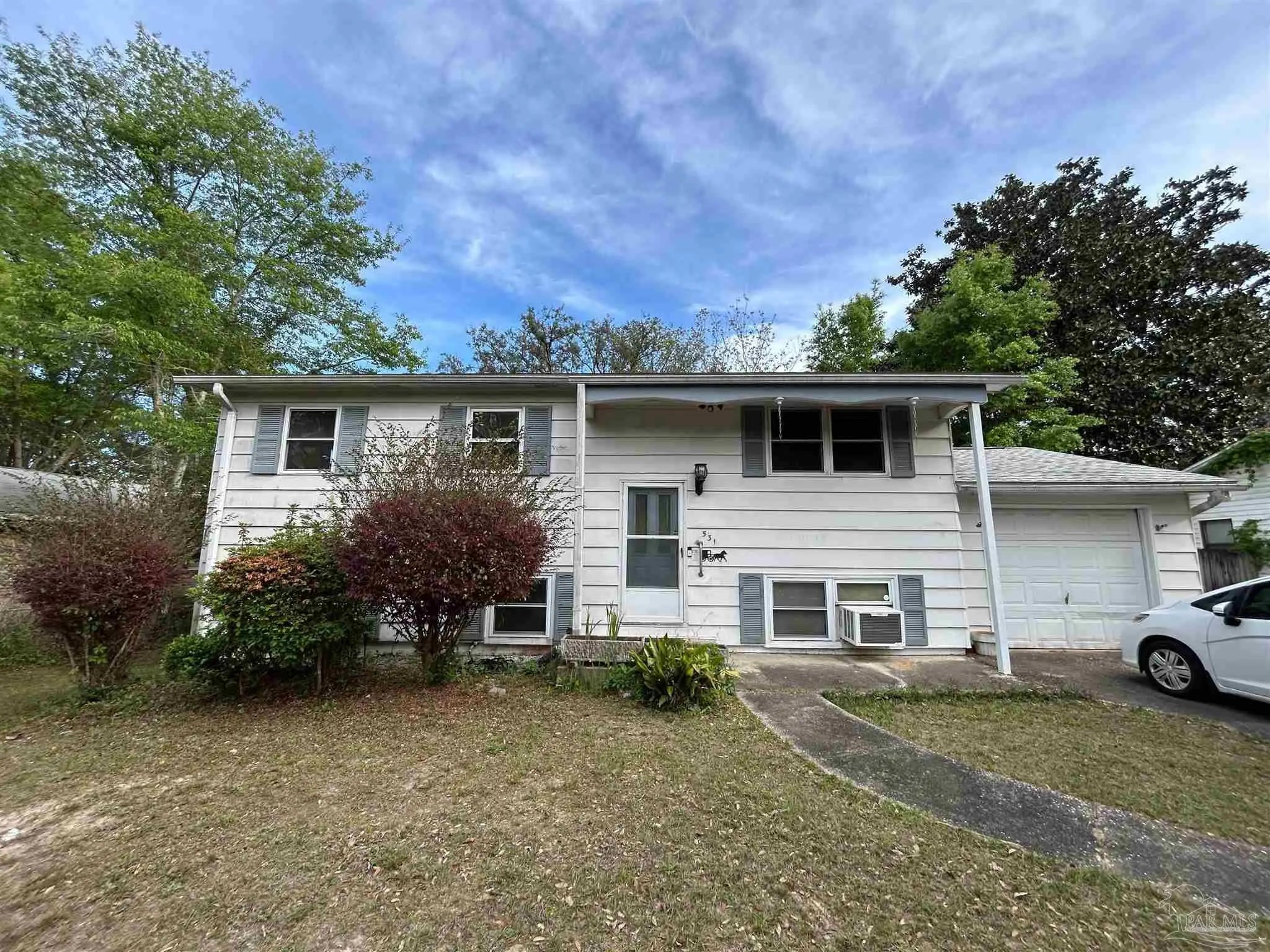 Photo of Listing #680331