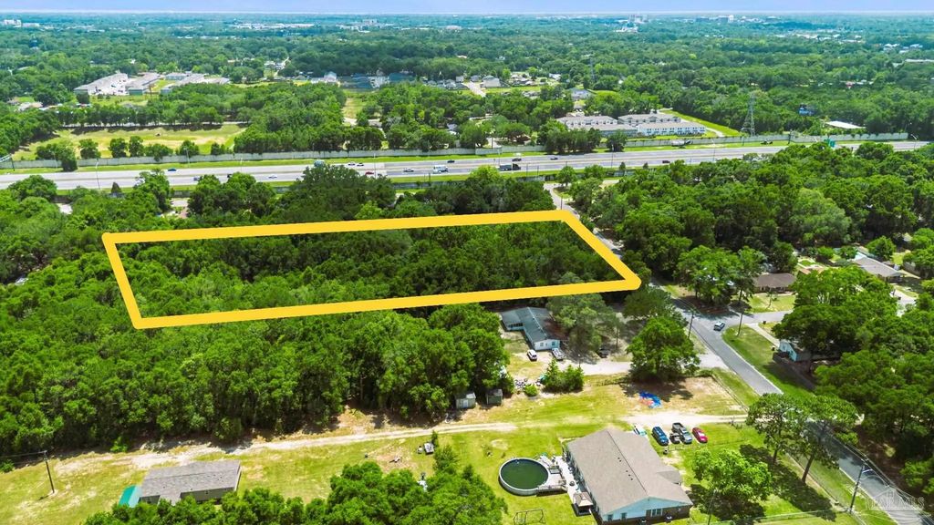 7660 Lawton St, Pensacola