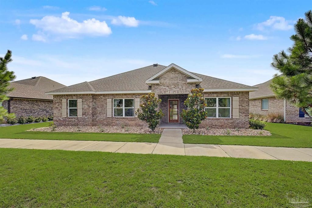 4166 Upper Walk Ln, Milton
