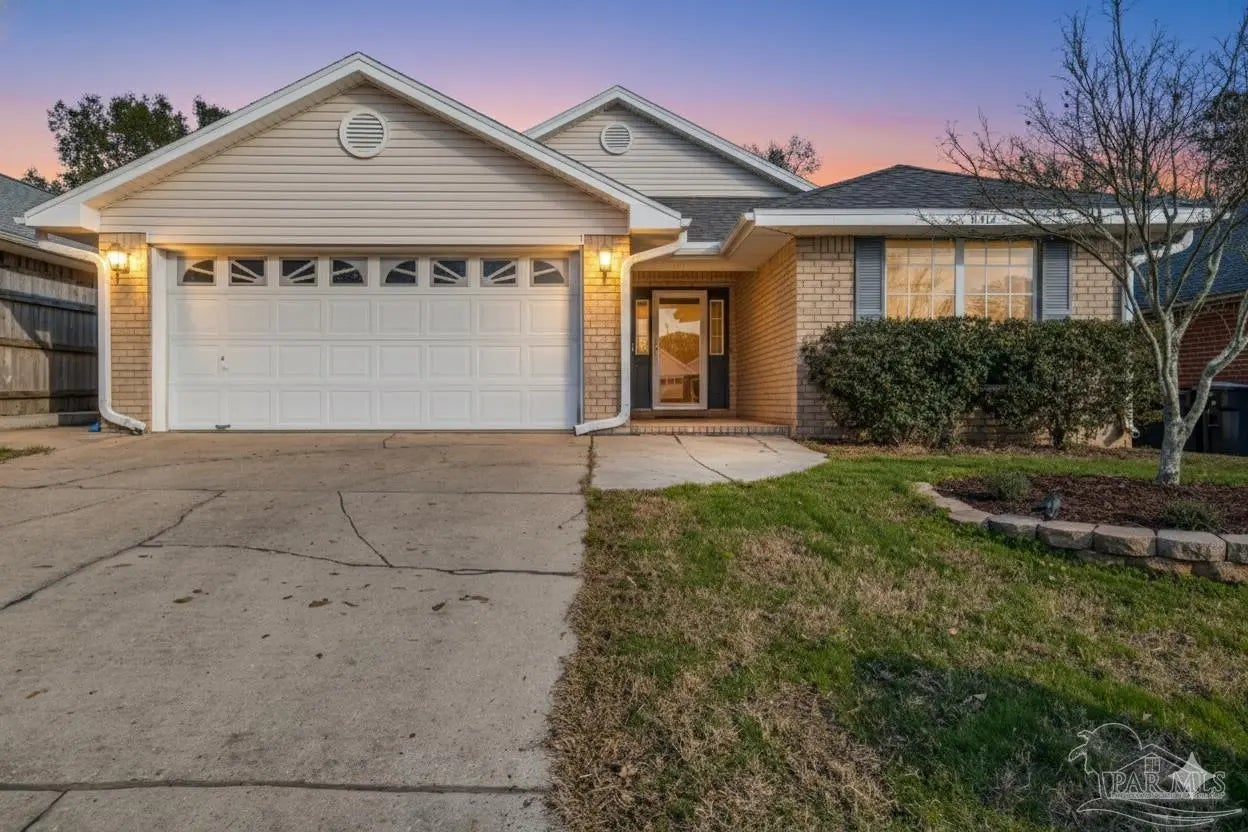 Photo of Listing #675676