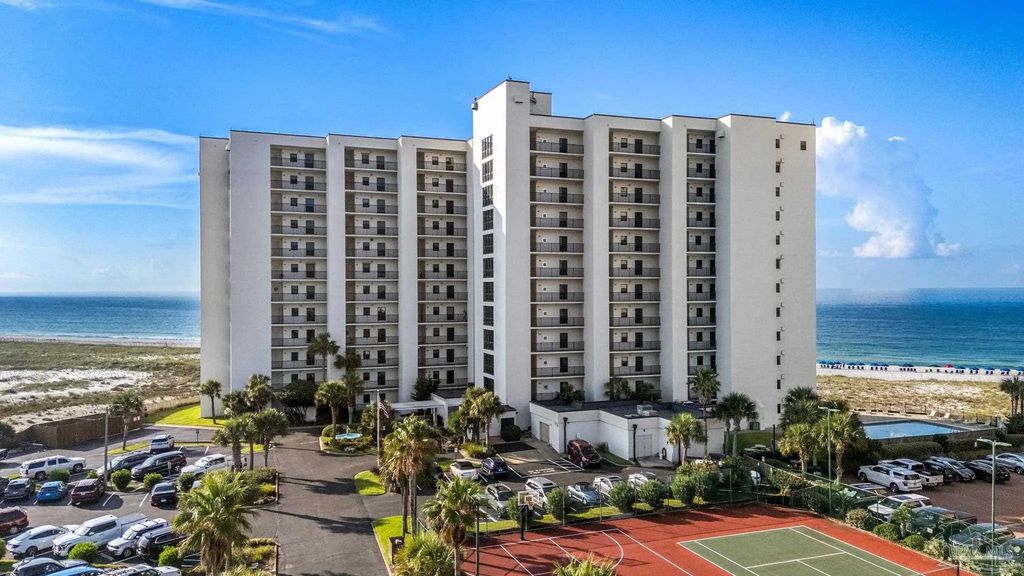 8271 Gulf Blvd #306, Navarre Beach