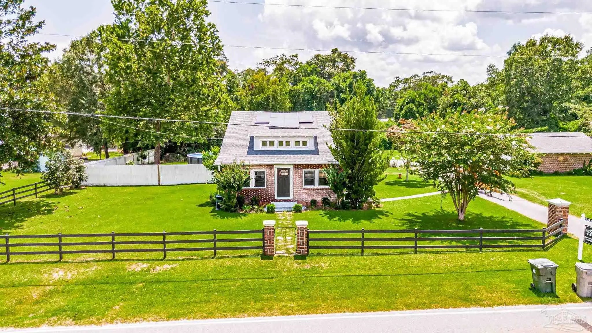 Photo of Listing #667604