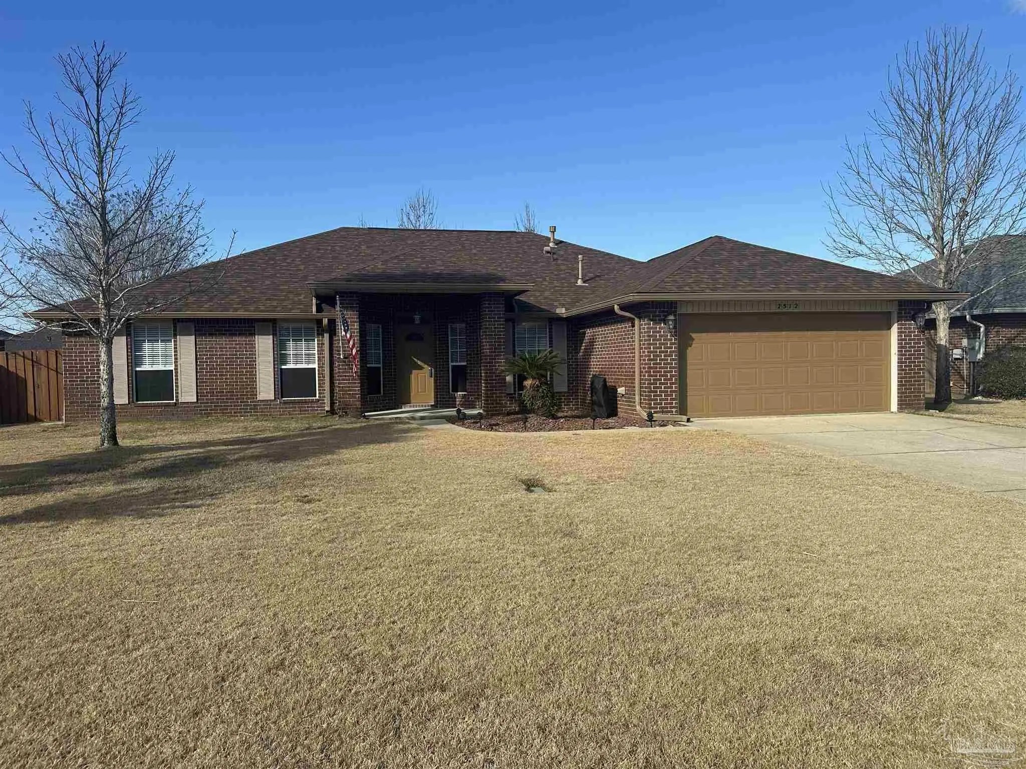 Photo of Listing #677480